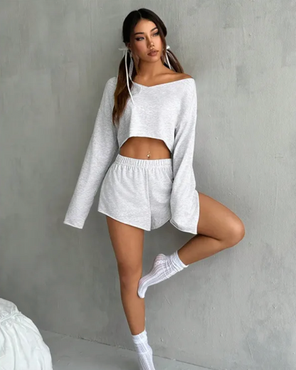Casual shorts & cropped sweatshirt set